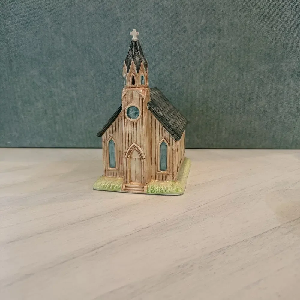 Vtg Porcelain Ceramic Little Brown Gothic Church Music Box Bank Roman EUC VIDEO‎